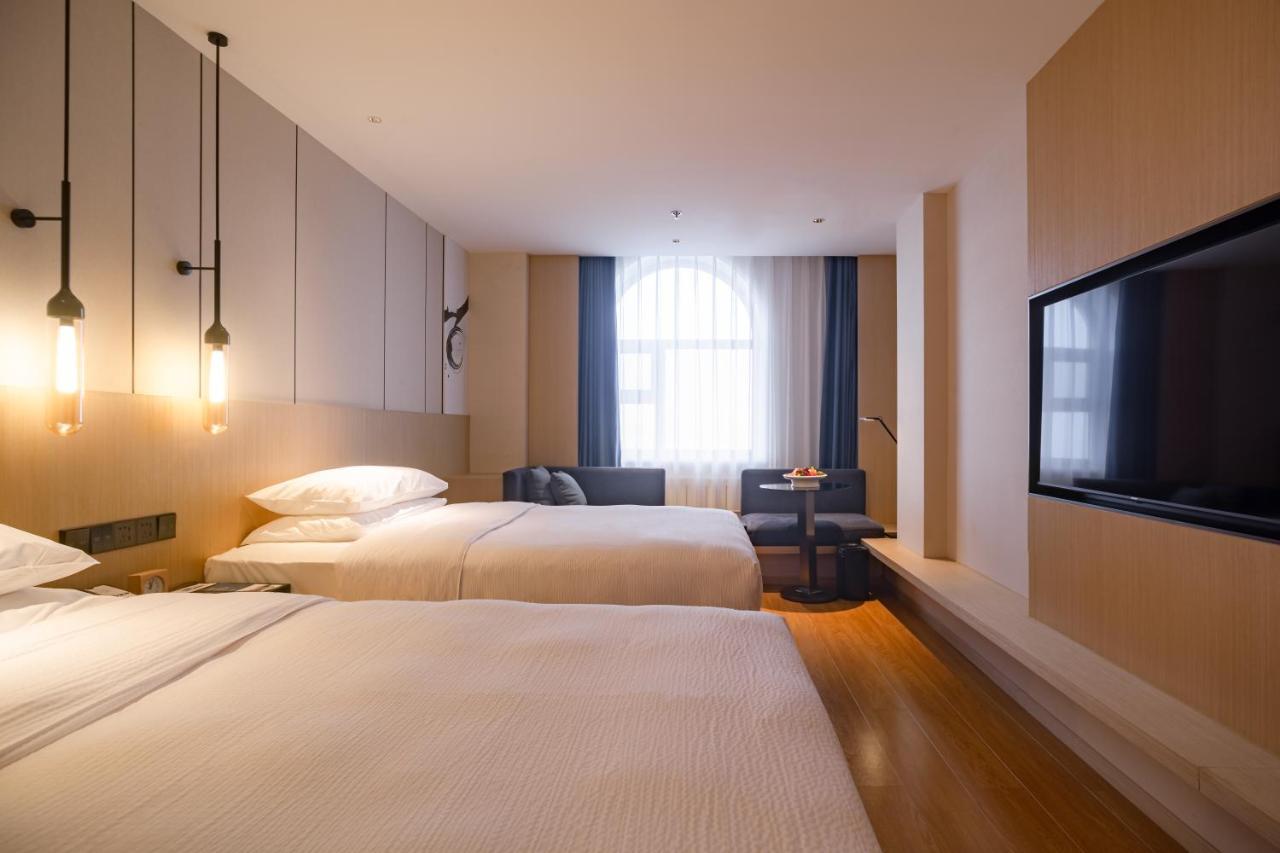 Отель Fairfield By Marriott Harbin Downtown Экстерьер фото