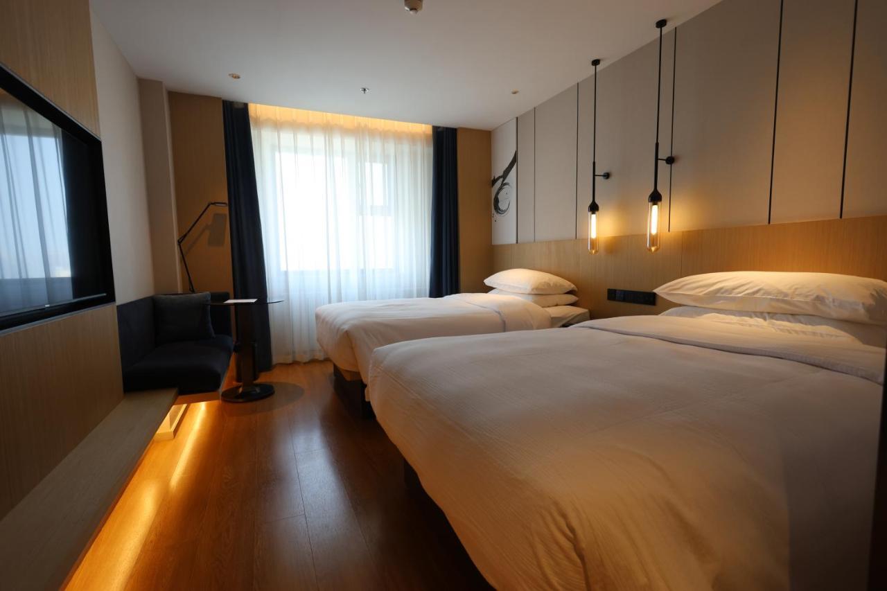 Отель Fairfield By Marriott Harbin Downtown Экстерьер фото