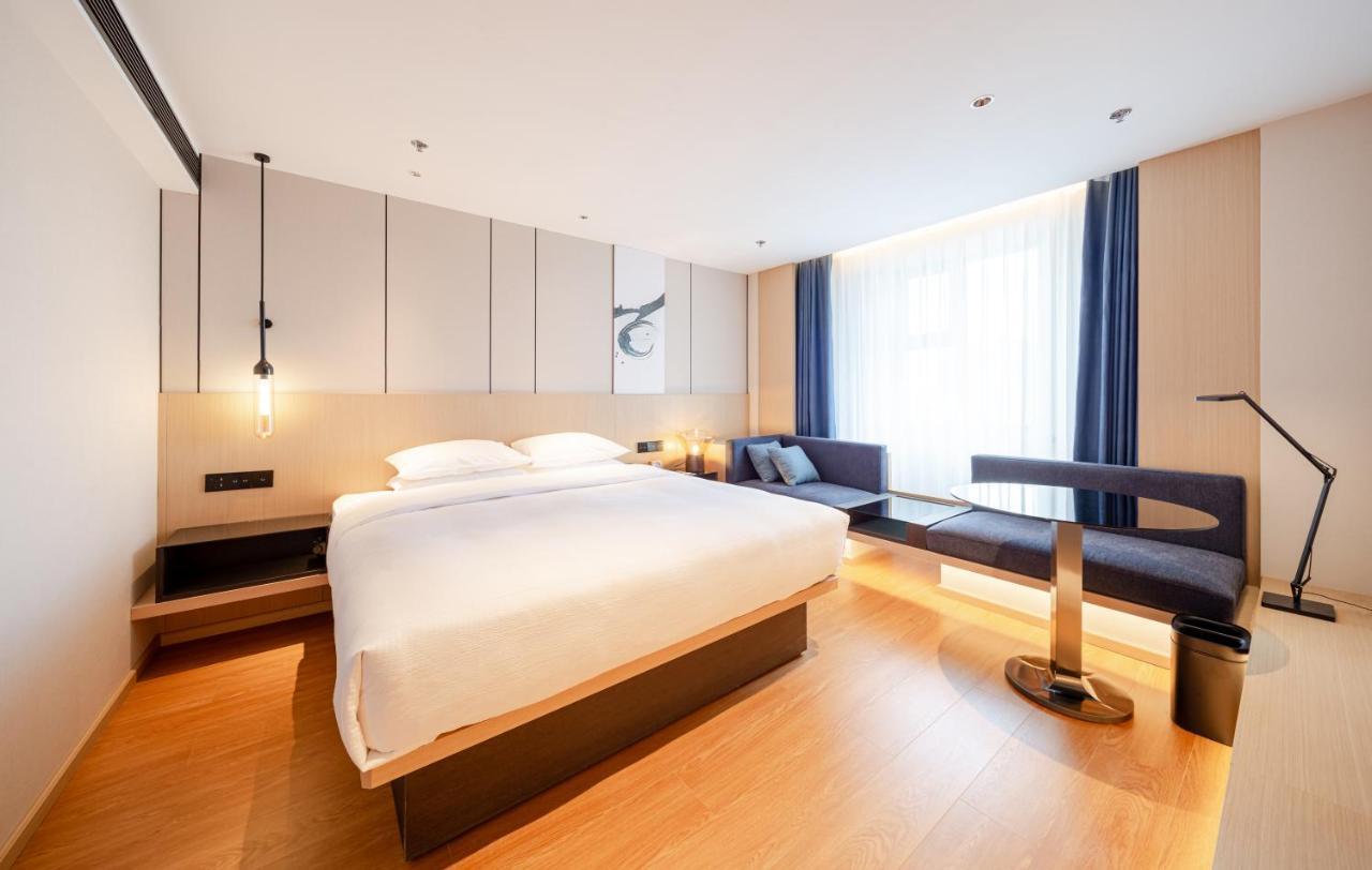 Отель Fairfield By Marriott Harbin Downtown Экстерьер фото